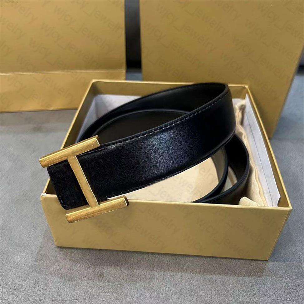 Designer Belt Leather Belts Classic Black Letters Smooth Buckle Gold Sliver Color Business for Man Woman 4 Option323G