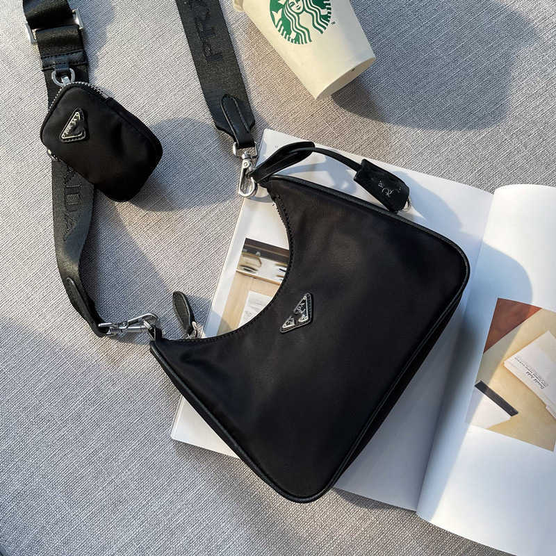 2024 Neue Designer-Damen-Crossbody-Schulter-Nylon-Drei-in-Eins-Hobo-Tasche für Damen. Mittelalte Halbmond-Einzel-Unterarm-Kettentasche