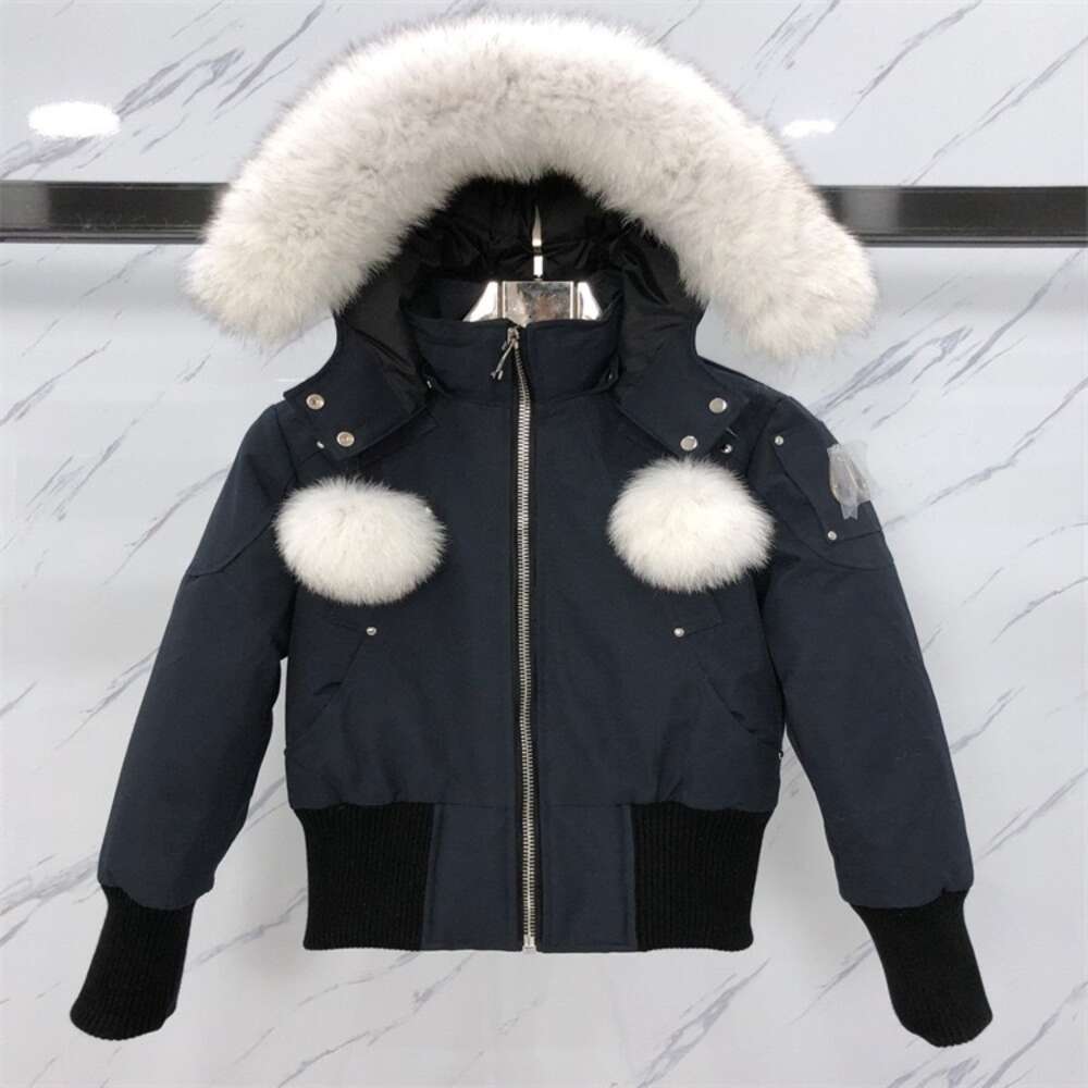 687 Damen Outdoor Winterfeste Daunenjacken Mäntel Damen Winddichte, schneesichere Parkas Top und Lisur Jackt Goos Canada Jacktovrcoat 891