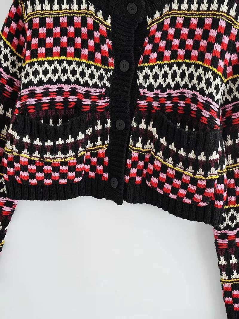 Kadın Sweaters Keyanketian Sonbahar ve Kış Kadınlar Vintage Jacquard Örtü Hardigan Etnik Retro Renkli Kısa Sweater Ceket Kadın Topl231213