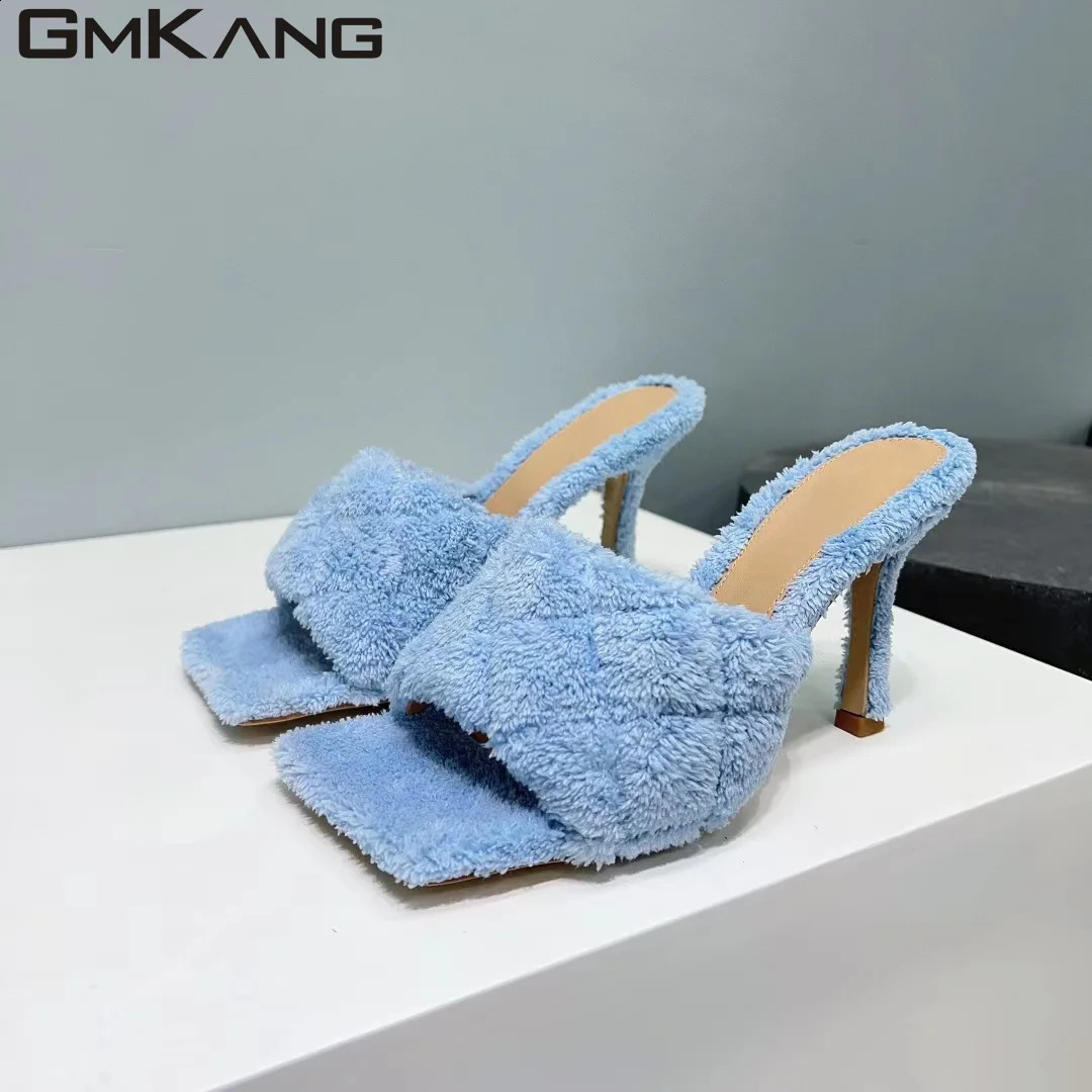 Rabbit Hair S Slippers Femmes Fashion Walk Show Mules Chaussures Femme Couleur Couleur Fourr