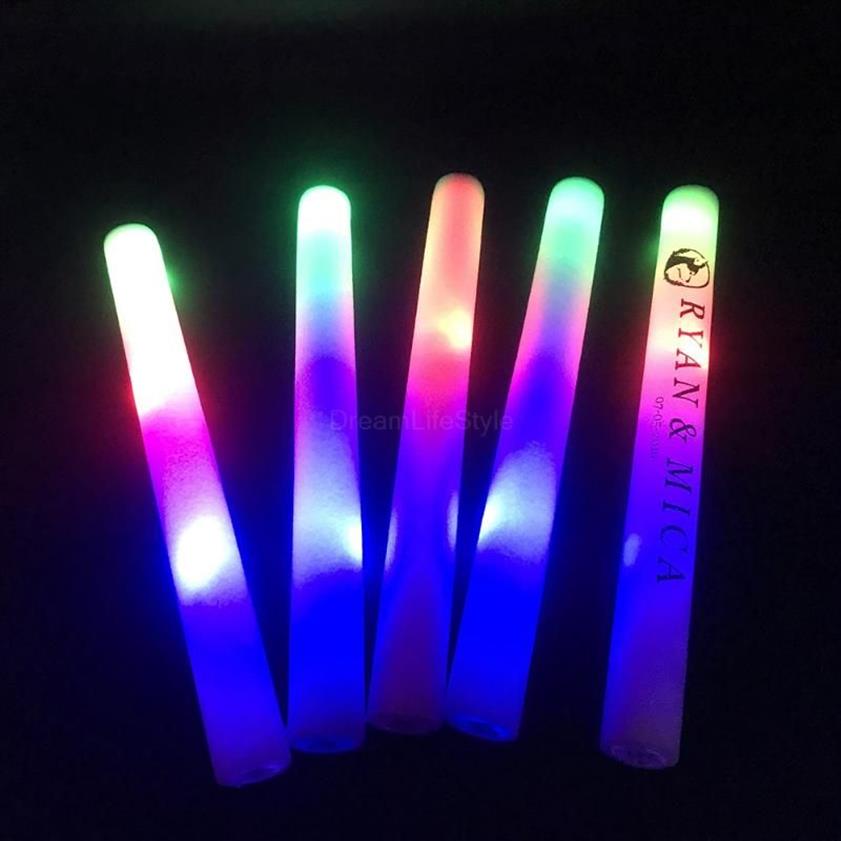 Decoração de festa LED Stick para casamento com logotipo personalizado 3 baterias de espuma de luz piscante Glow323v