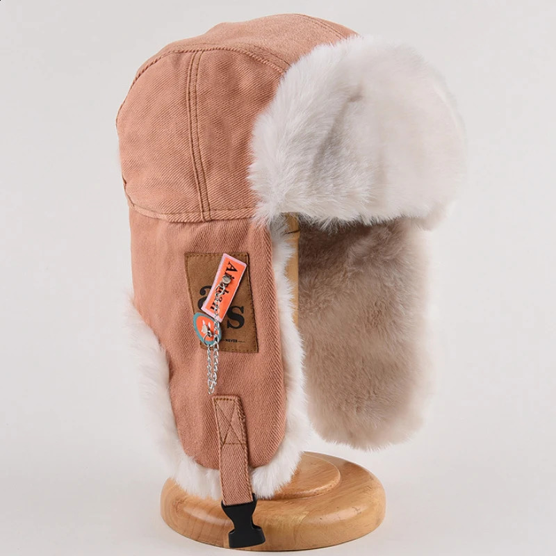 Trapper Chapéus HT4108 Bomber Chapéu Homens Mulheres Grosso Quente Russo Ushanka Fur Moda Masculino Feminino Inverno Preto Cinza Earflap Ski Cap 231219