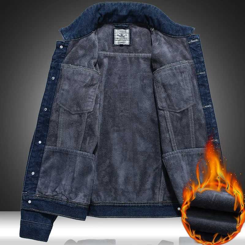 Men's Jackets Men's Winter Thick Warm Denim Jacket Fleece Inner Outwear Coats Fashion Classic Slim Biker Jeans Jacket Male Brand ClothingL231026