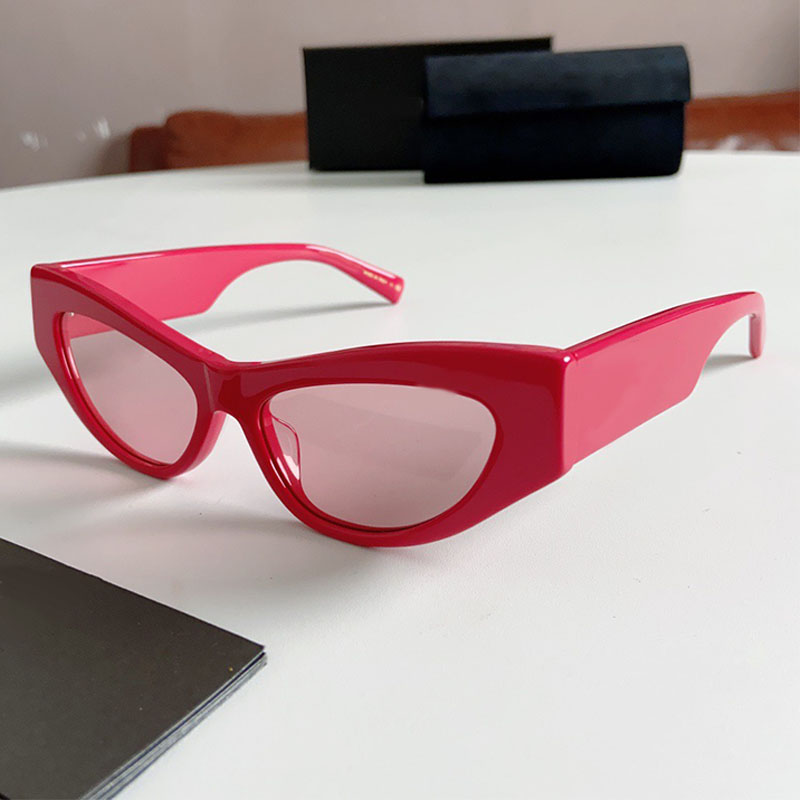 Элегантные сексуальные женские прямоугольные солнцезащитные очки «кошачий глаз» в дизайнерской высококачественной ацетатной маленькой оправе с металлическим буквенным логотипом на дужках в том же стиле, что и отпуск знаменитостей DG4450