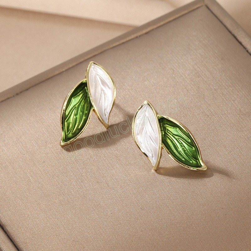 Korean Double Leaves Multicolor Stud Earrings for Women Vintage Retro Geometric Plant Ear Jewelry Green Pink Red Color