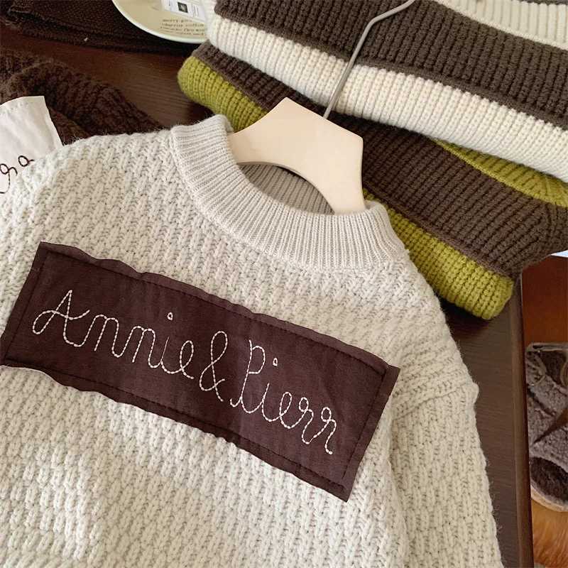 Pullover 2023 automne hiver enfants garçon pull coton velours épaissir lettre autocollant enfant en bas âge garçon pulls lâche solide Vintage bébé garçon TopL231215