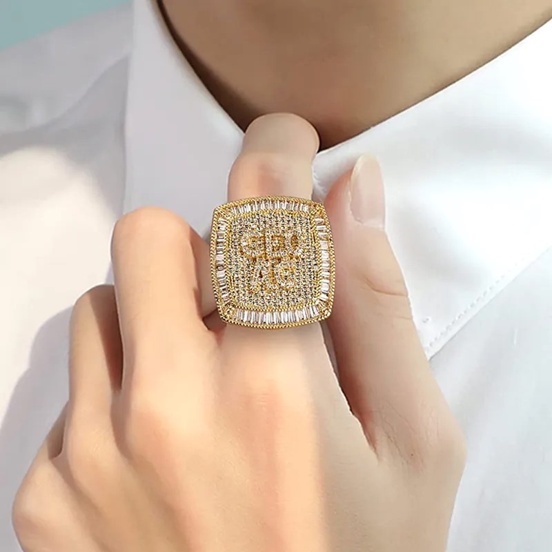 Anéis iniciais personalizados de moissanite ABC 925 prata VVS Baguette Moissanite gelado com nome de letra de hip-hop anéis de campeonato masculinos