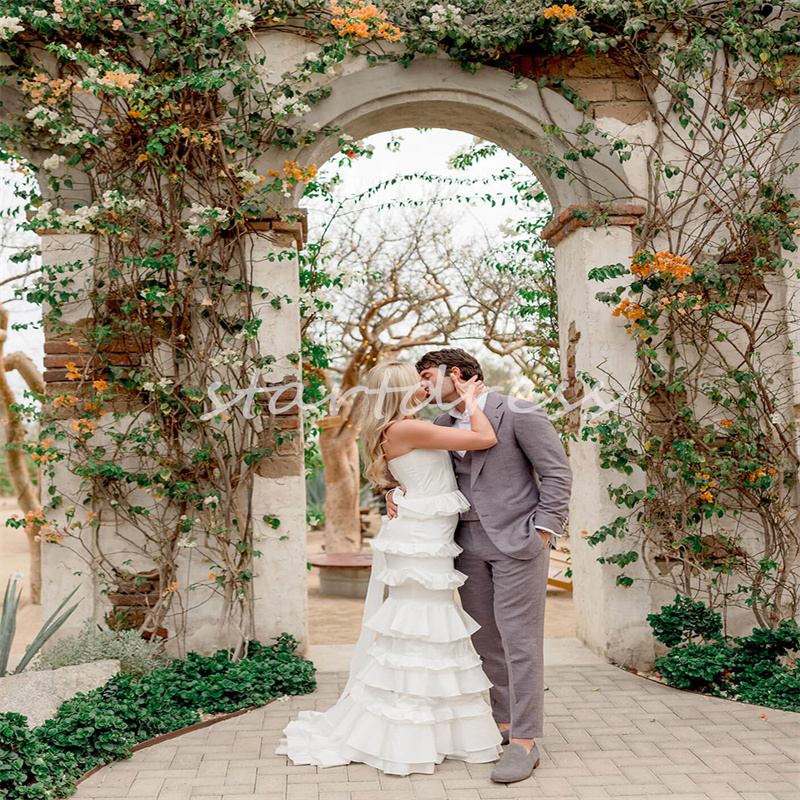 Destinazione da sogno Abito da sposa a sirena Sexy senza spalline ispanico Boho Farm Garden Abito da sposa Torta a strati Skrit Beach Bianco stravagante abiti da sposa di campagna civile