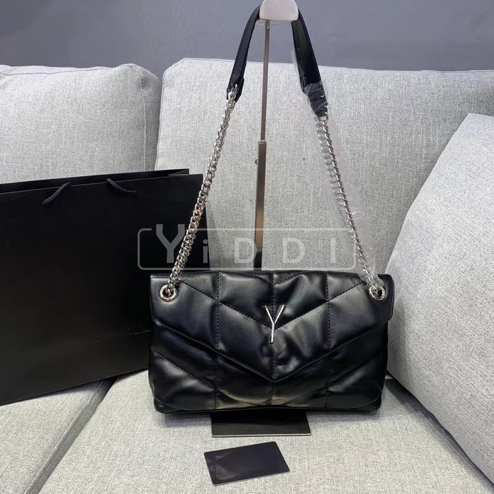 Designer axelväska damer lyxiga crossbody head cowhide kuvertväska kvinnor kedja underarm väska hög kvalitet mjuk läder handväska plånbok mobiltelefonpåse