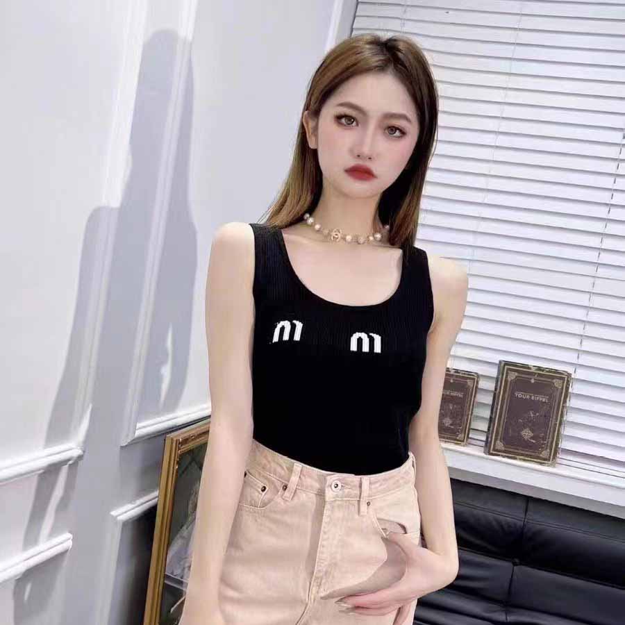 Women's vest spring summer new knitted vest fashion short letter pattern simple trend sleeveless halter slimming sexy top