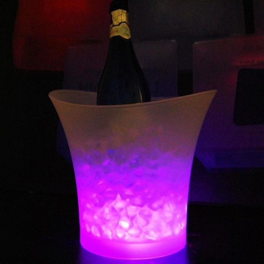 Bar 5 liter Volume Plastic LED Ice Bucket Kleur Veranderend nachtclubs LED LICHT ICE Bucket Champagne Wine Beer Ice Bucket Ship249E