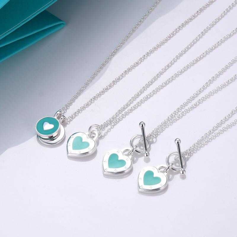 2024 Collier en émail en émail des femmes Love Pure Pure Silver Pendant 925T Collar Chaîne Blue Gift Heart Home Ot Backle Light Luxury Forme