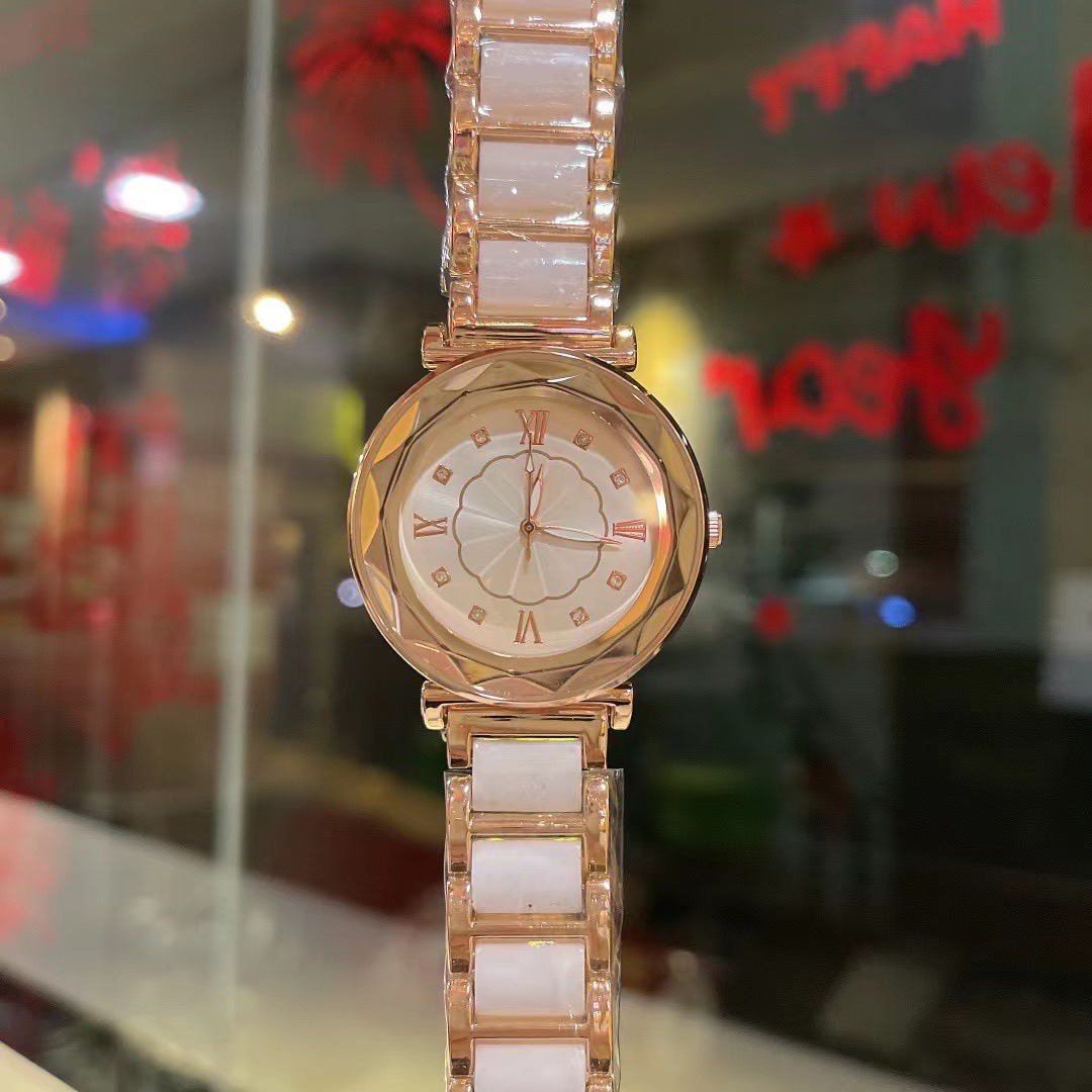 Fashion Full Brand Wrist Watches Women Girl Diamond Diam