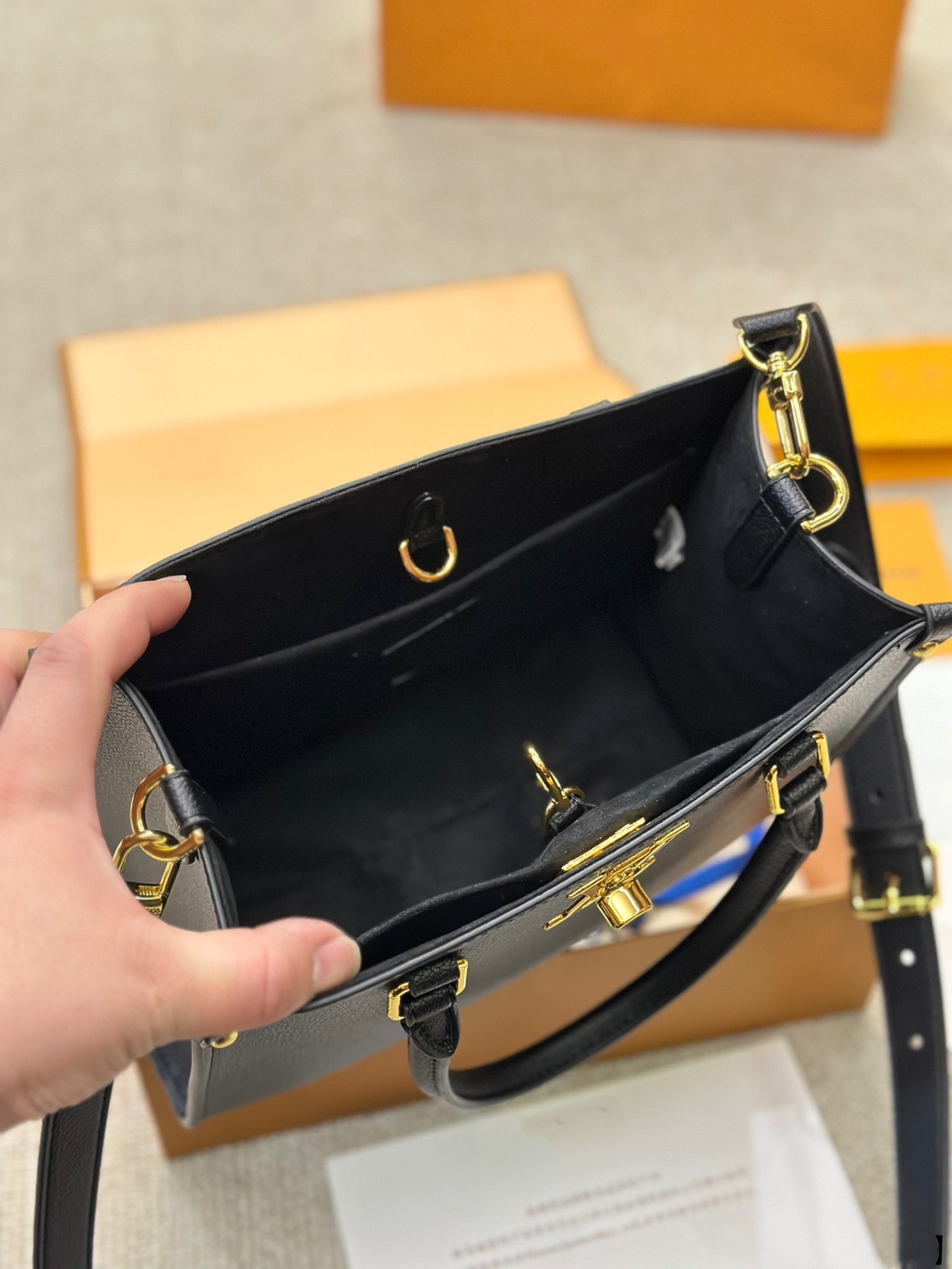 Adelskvinna väska kvinnor mode shopping satchels axelväskor handväskor läder crossbody messenger väskor totes lyxdesigner purses portfölj plånbok ryggsäck