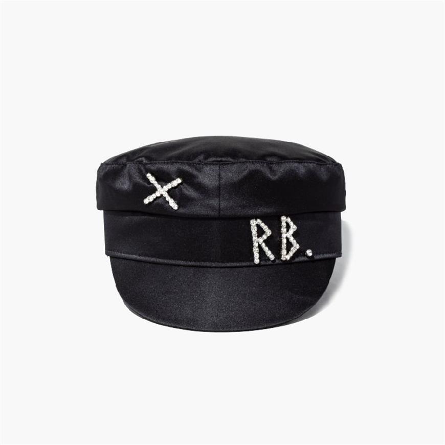 Eenvoudige strass RB Hat Women Men Men Street Fashion Style Newsboy Hats Black Berets Flat Top Caps293a