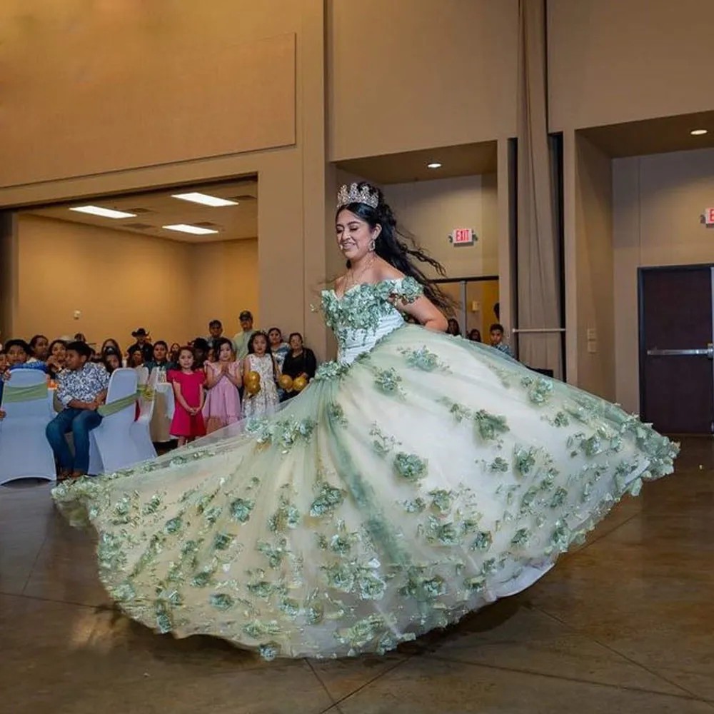 Delicate Green Floral Lace Appliqued Quinceanera Dresses Sexy Off The Shoulder Princess Puffy Ball Gown Prom Queen Dance Sweet 15 16 Formal Dress Vestidos CL3105