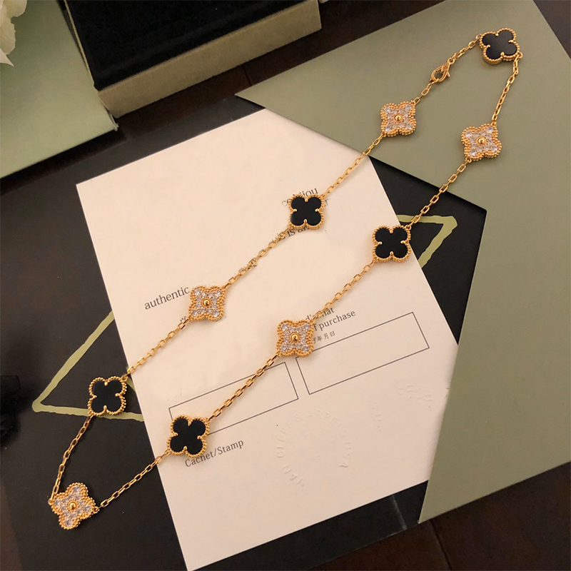 Luxury designer 10 Diamond Clover Necklace Fashion Brand Lucky flowers Necklace High Quality 18k Gold Designer Necklace with Box for Women's Jewelry