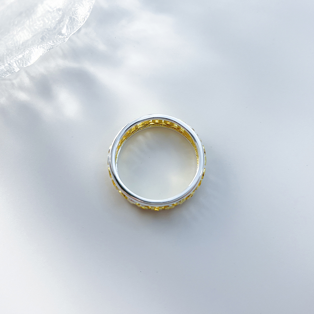Bezpłatna dostawa hiszpańska biżuteria niedźwiedzia 2023 Nowa srebrna perła i gwiazda Pierścień Golden Hollow Emblem Cel Pierścień Pierścień