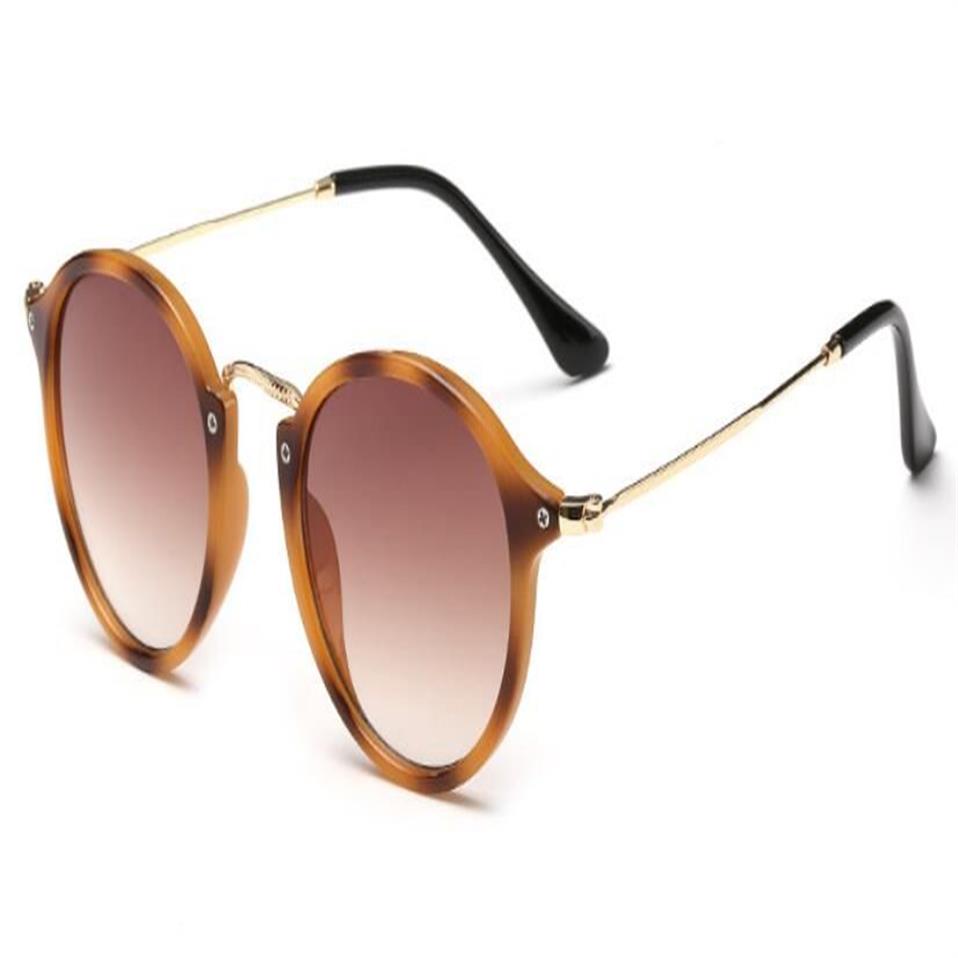 Fashion classique rond des lunettes de soleil Gold Metal Frame Eyewear Designer Mirror Sun Glasses Men Femmes Flash Shades L8s Avec Case320N
