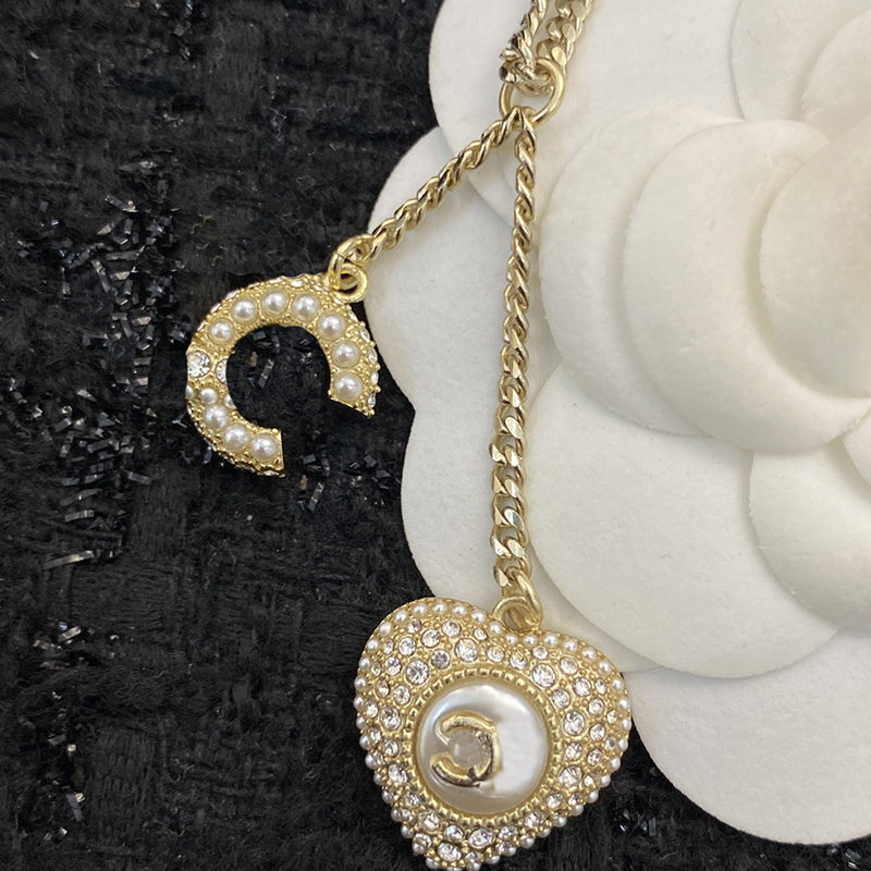 Дизайнер ювелирных изделий роскошные медные ожерелья французский бренд классический двойной буквы в форме сердца подвесной подвесной подвесной ванна