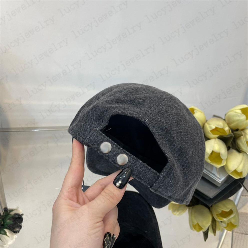 Designer Baseball Cap Dome Bucket Hats Leisure Caps Novelty Classic Grey Hat Design för Man Woman Top Quality2303