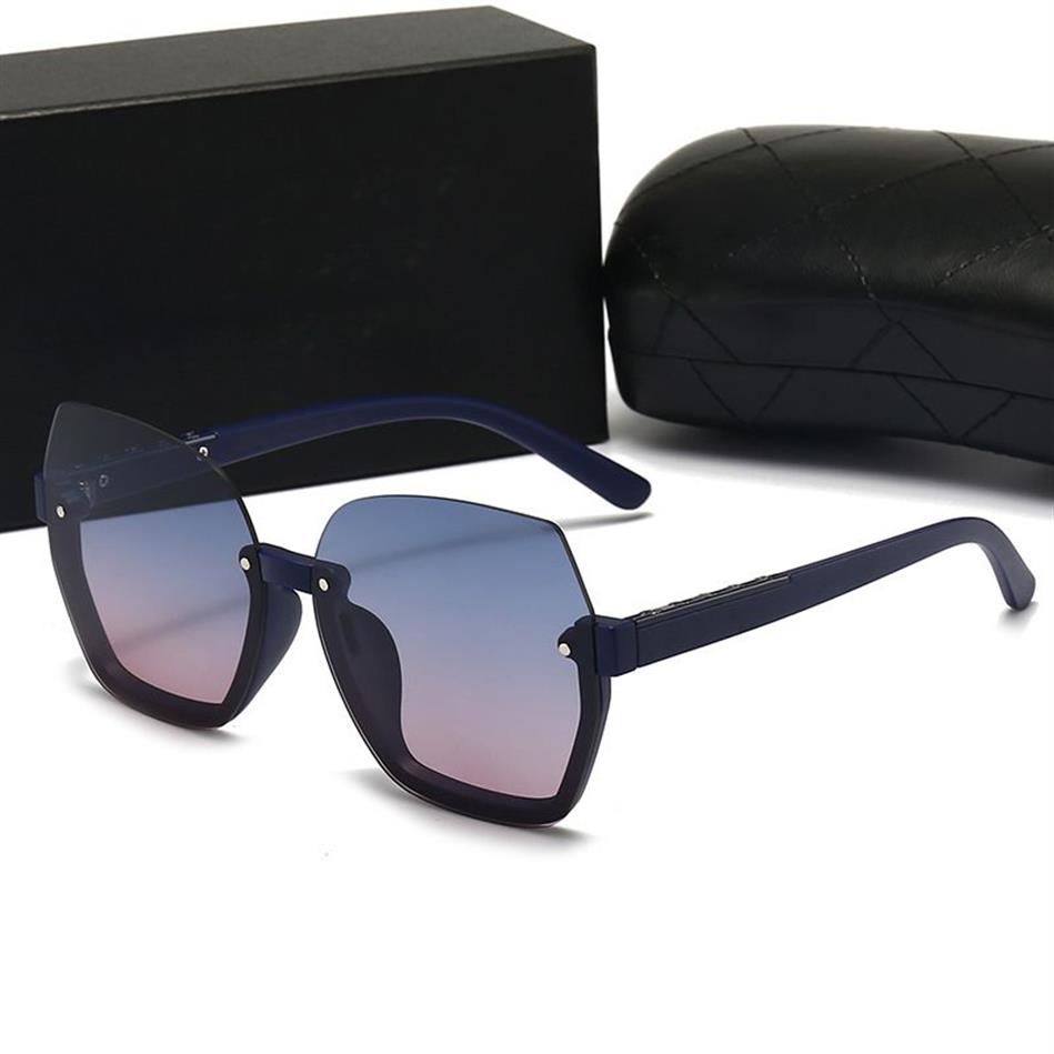 Дизайнерские дизайнерские солнцезащитные очки модные винтажные солнцезащитные очки для мужских женских дизайнеров Luxurys Designers Sun Glasses Drive Summer Ladies Sunglasses Ey332r