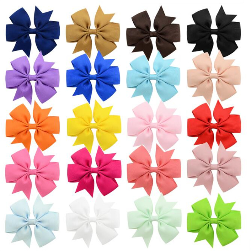 ES PCE SOLID GROSGRAIN Ribbon Coupages avec des clips pour filles Small Bow Épingles à cheveux enfants Accessoires de cheveux à la main