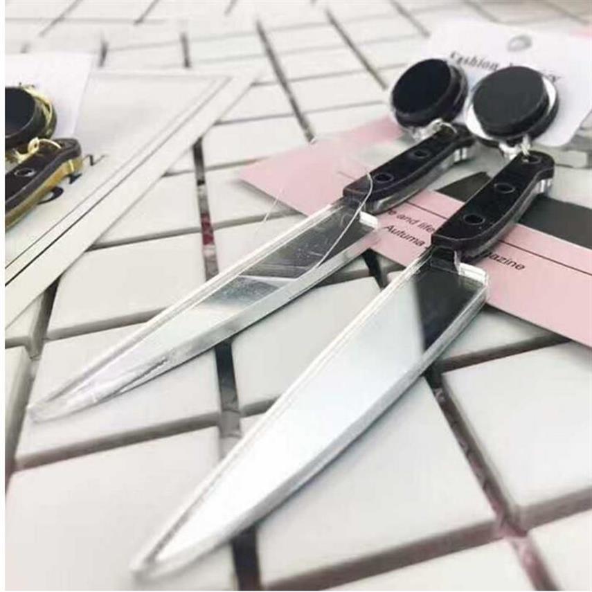 Punkowa biżuteria europejska moda osobowość hip hop akrylowe złoto długie kolczyki noża kształt noża geometryczne nurkowania1310n
