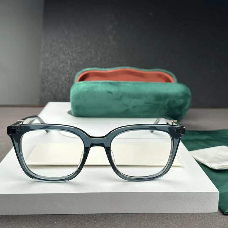 2024 LUX DESI O497 KONCISE SQUARE GLASS FRAME UNISEX ITALY PURE-PLANK FULLRIM 52-20-145 För receptbelagda glasögon Klassiska färgglada randglasögon Fullsetfodral