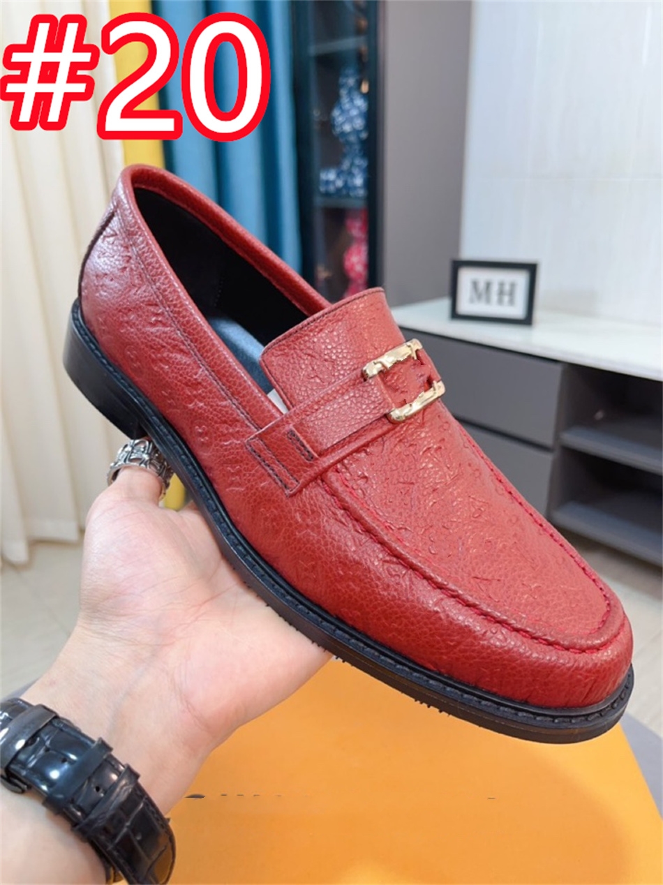 40Model luxuriöser formeller Männer Lederschuhe glatte Oberfläche Metalknopf handgefertigte Schuhe Setzen Sie bequeme Freizeitschuhe Herren Bankett Hochzeitsschuhe