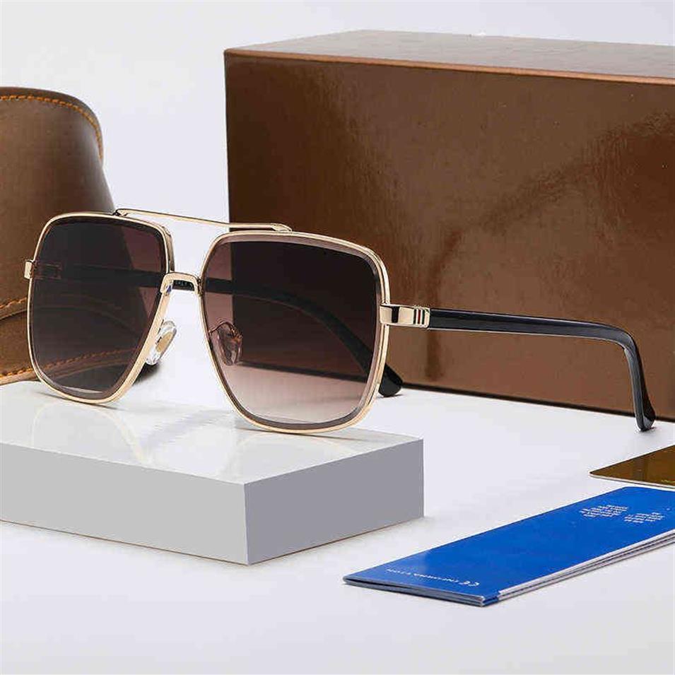 Nouvelles lunettes de soleil populaires verres carrés pour hommes avec cadre en métal et jambes simples verres de style décontracté 100% UV400 Protection Envoyer Box226K