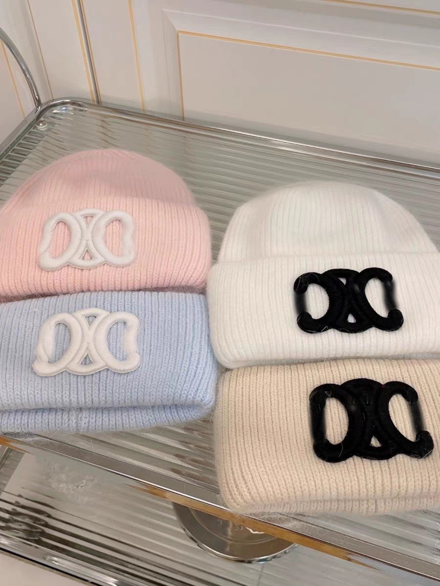 Дизайнер Beanie Designer Beanie Luxury Designer Beanie Winter Fashion Collocation не может обойтись без вязаной кепки с улицы.