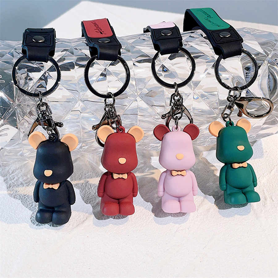 Cartoon Nordic Bow Tie Violent Bear PVC Keychain Car Bag Liten gåva för män och kvinnor nyckelring