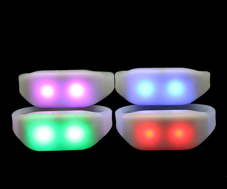 15 Farbfernbedienungssteuerung LED Silikonarmbänder Armbandfarbe mit 41Keys 400 Meter Fernbedienung Luminous Armbänder für Clubs Konzerte Prom SN5333