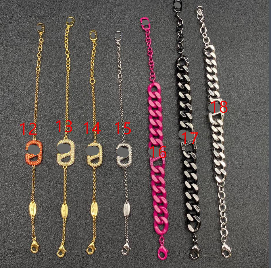 Подвесные ожерелья высококачественные роскошные аксессуары, модные модные аксессуары, новая коллекция жемчужных ожерелье V-буквации, несколько вариантов на выбор
