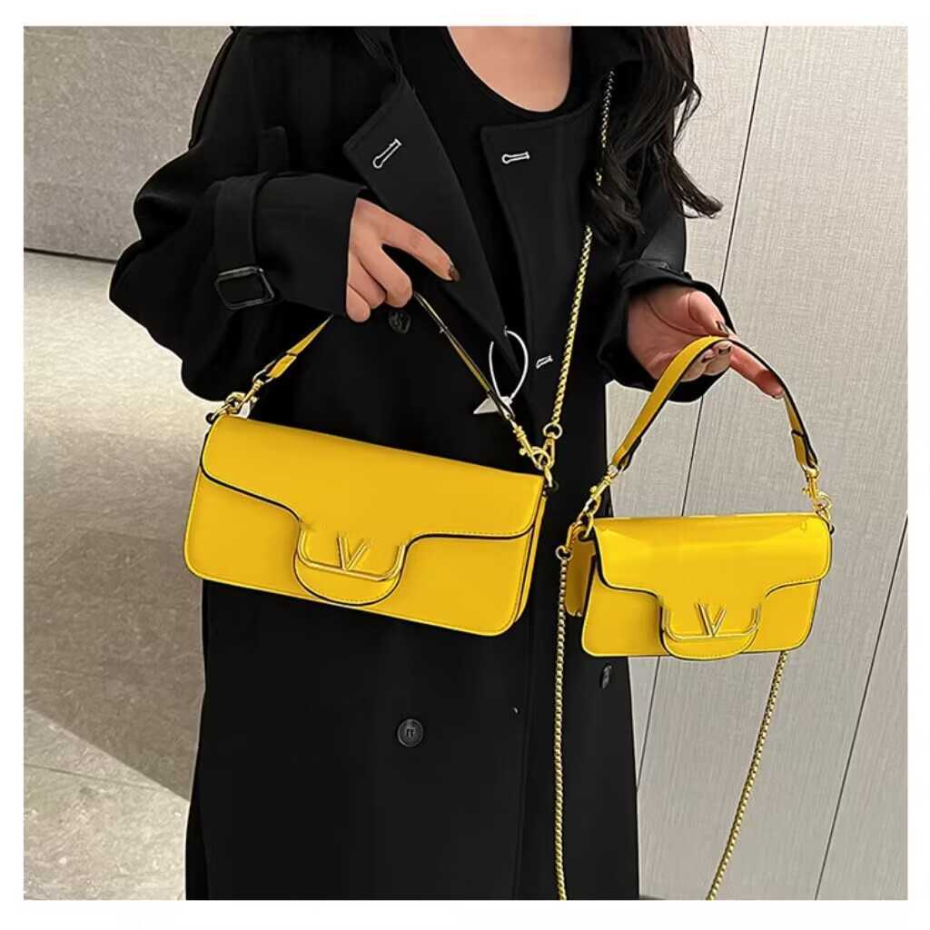 design small square for women 2023 new trendy fashion chain crossbody commuting single shoulder underarm bag 80% off outlets slae