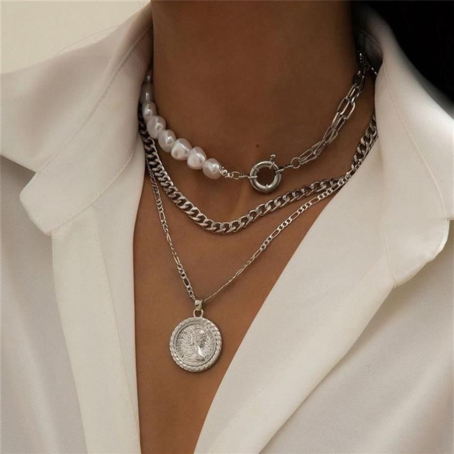 Trendy Alien Pearl Chain Splicing Meerlagige ketting voor vrouwen Girl Vintage Coin Portret Pendant kettingen feestjuwelen y0420283o