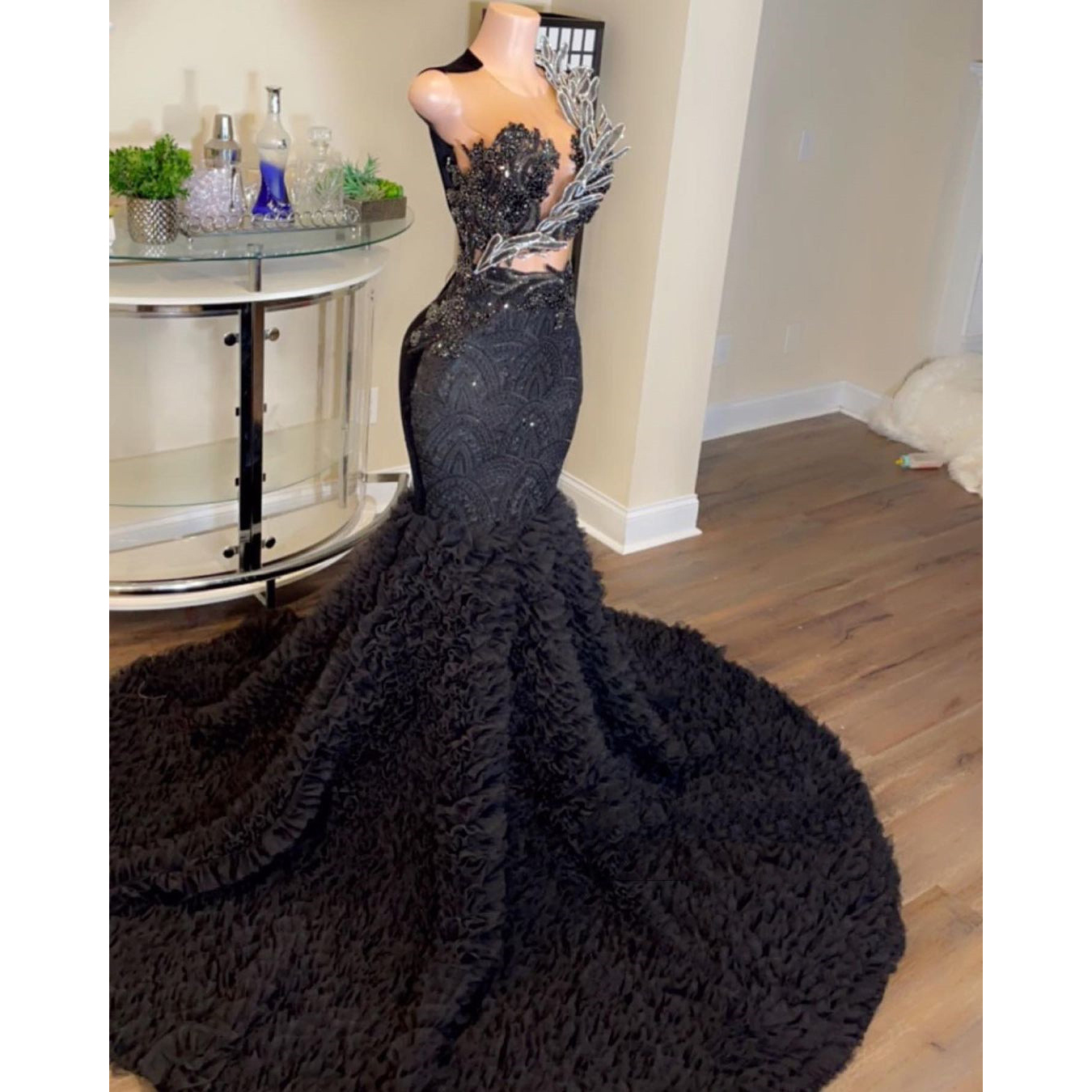 Lang zwarte zeemeermin prom jurken kralen diamanten ruches illusie sexy formele feest avondjurk afstuderen jurken vestidos de novia