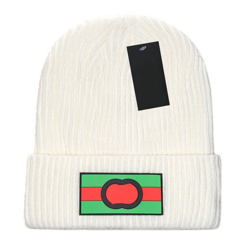 Cappello di design di vendita caldo uomo berretto di design casquettes unisex inverno cashmere casual berretti all'aperto testa cofano caldo berretto con teschio in cashmere GG07