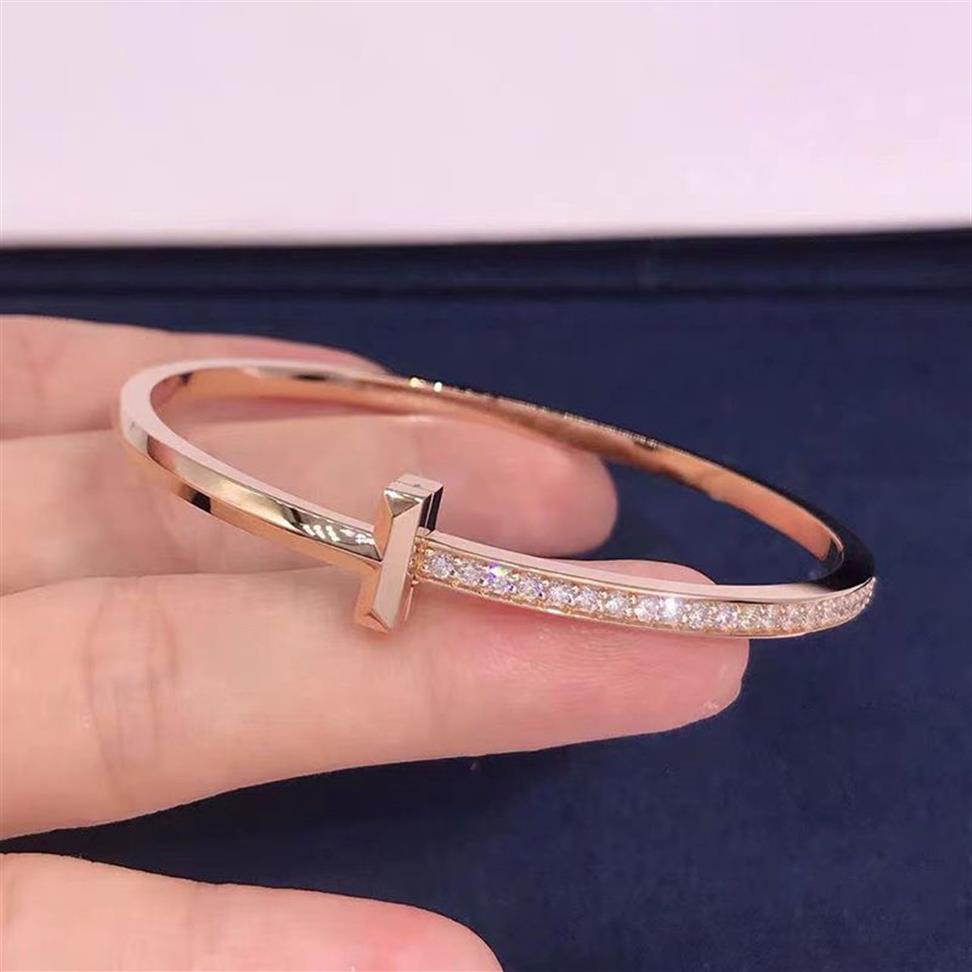 Luxurys -ontwerpers Bracelet Women Charmelet Trend Mode bezaaid met diamanten kwaliteit armbanden boetiek cadeau sieraden erg n300o