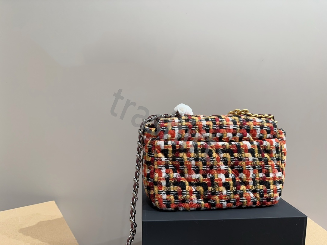 Modna torba designerska torba na ramię luksusowa torba damska torba crossbody Wysokiej jakości jagnięta klasyczna torebka oryginalna skórzana torba do makijażu 25 cm