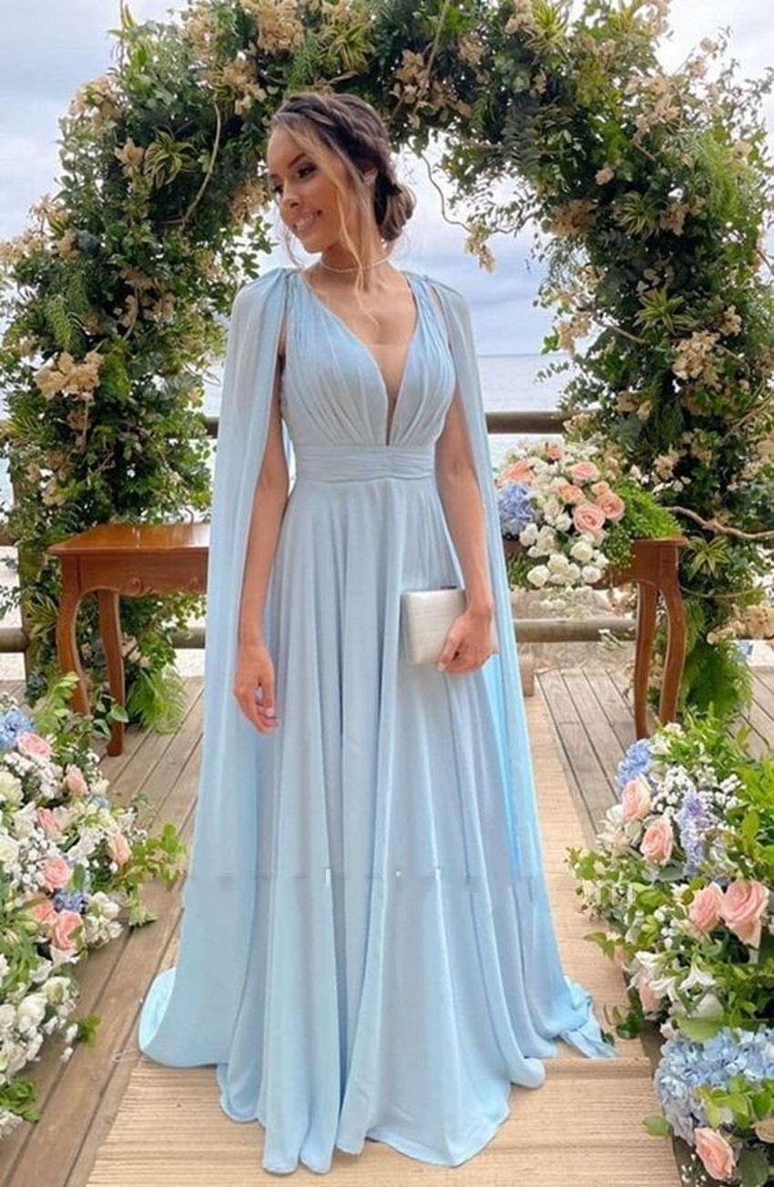 Einfache Chiffon-A-Linie Brautjungfernkleider Sommer Garten Strand Boho Hochzeitsgastkleider A-Linie V-Ausschnitt Sexy rückenfreie lange Trauzeugin-Kleider in Übergröße