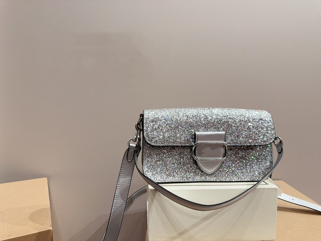 Bolsa de tofu de tofu de diamante limitada de ano novo, bolsas de ombro de moda de moda feminina bolsas de ombro de bolsas bolsas de carteira bolsa de couro de couro crossbody