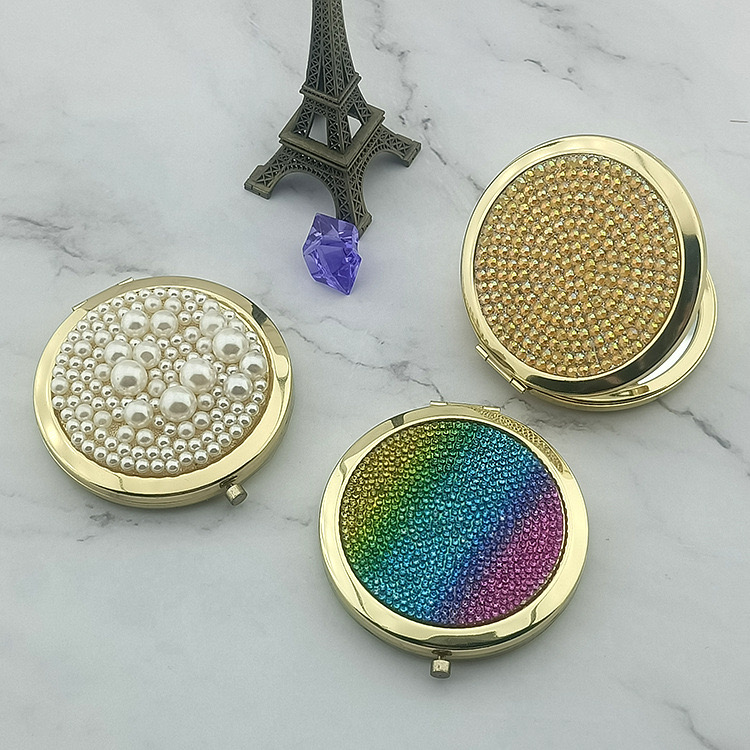 Partihandel fällbara kompakta speglar runt mini bärbar makeup spegel med pärlkristall inlagd dekoration