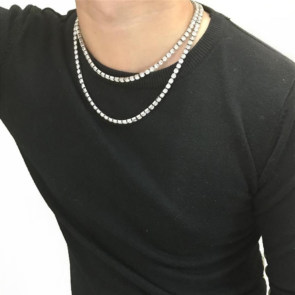 Collier Designer Colliers de tennis diplômés Chaîne de glace unique Bijoux de diamant de luxe en acier titane Hommes et femmes aiment les jeunes mariés w259d