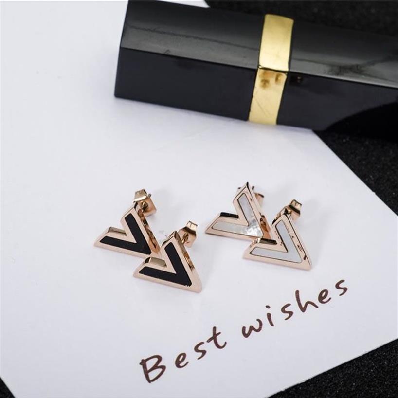 Yun Ruo Brand 316L Rostfritt stål Rose Gold Color White Black Shell V Shape Stud Earring Woman Jewelry Prevent Allergy och Fade3101