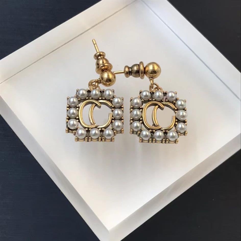 Charm-Ohrringe für Damen, Mode, Luxus-Markendesigner, Perle, quadratischer Rahmen, Messing, Buchstaben-Anhänger, Luxus-Ohrring, Reisen, pa176F