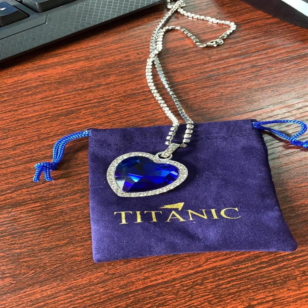 Titanic coeur de l'océan colliers pour femmes bleu romantique pendentif collier avec sac en velours entier Drop12544