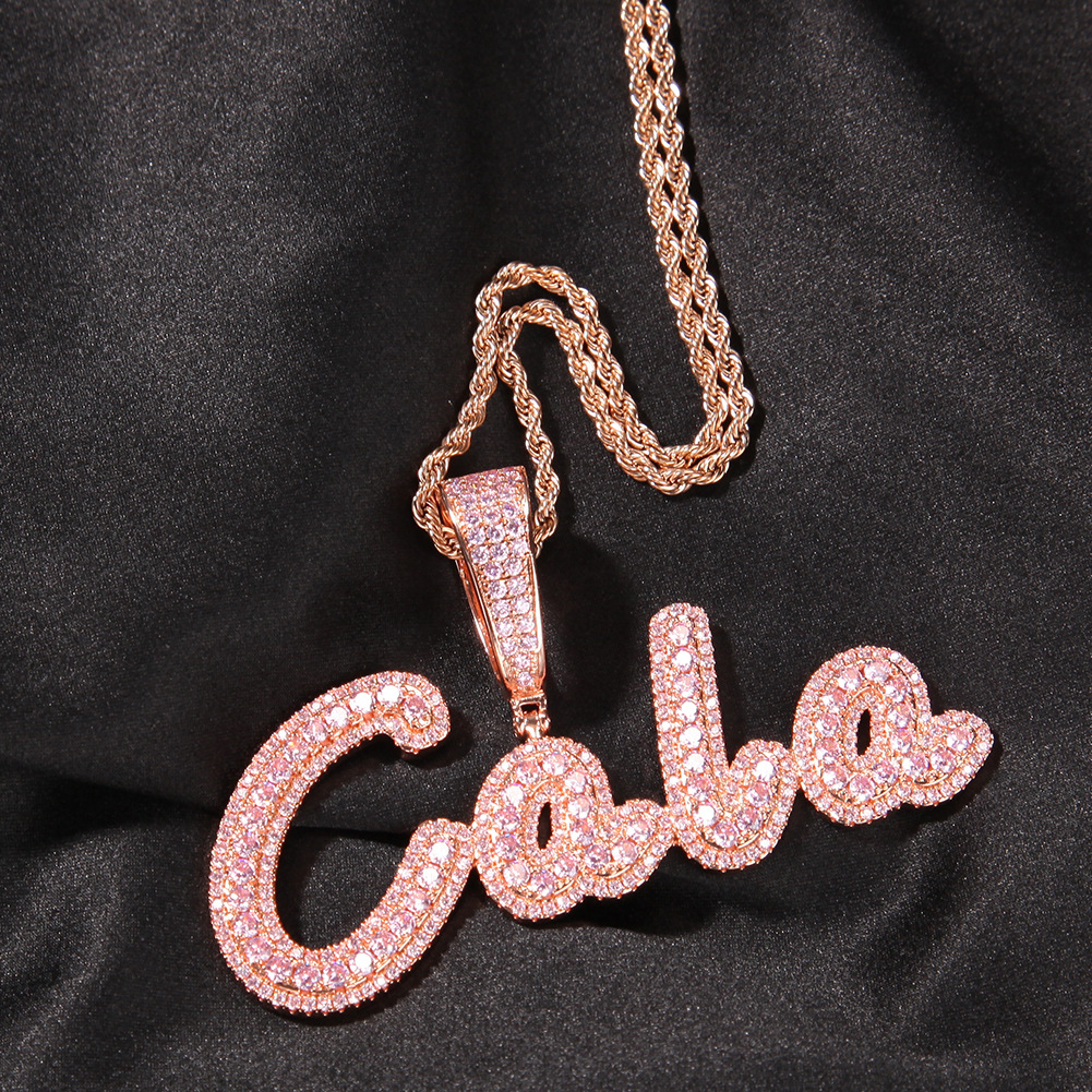 Collana con nome personalizzato hip-hop Collana con ciondolo con giuntura con lettere maiuscole e minuscole floreali ghiacciate con diamanti pieni e lettere minuscole